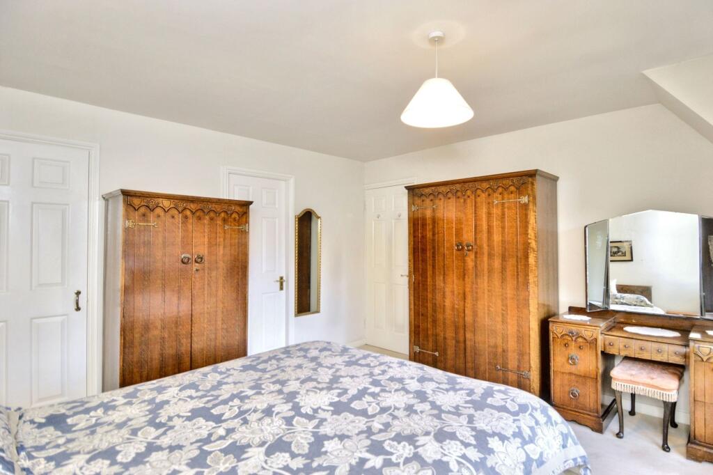 Main Bedroom