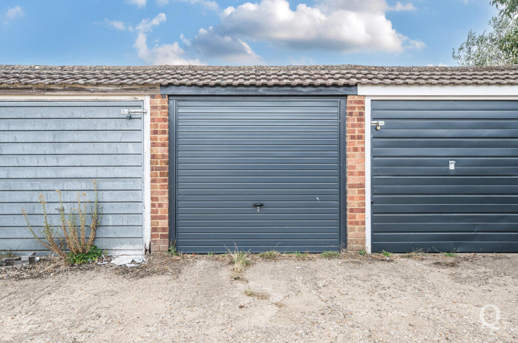 52148d79-9f5b-4d2...