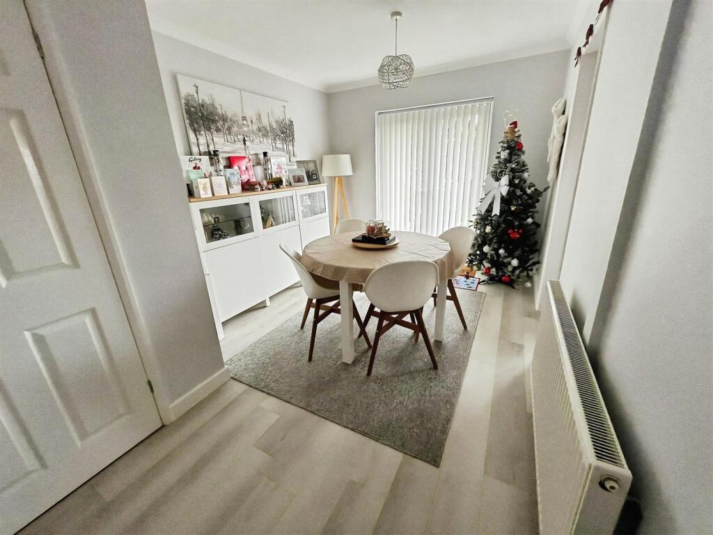 Dining Room.jpeg
