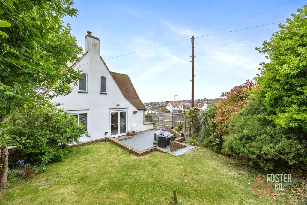 Bevendean Avenue, 25-016.jpg