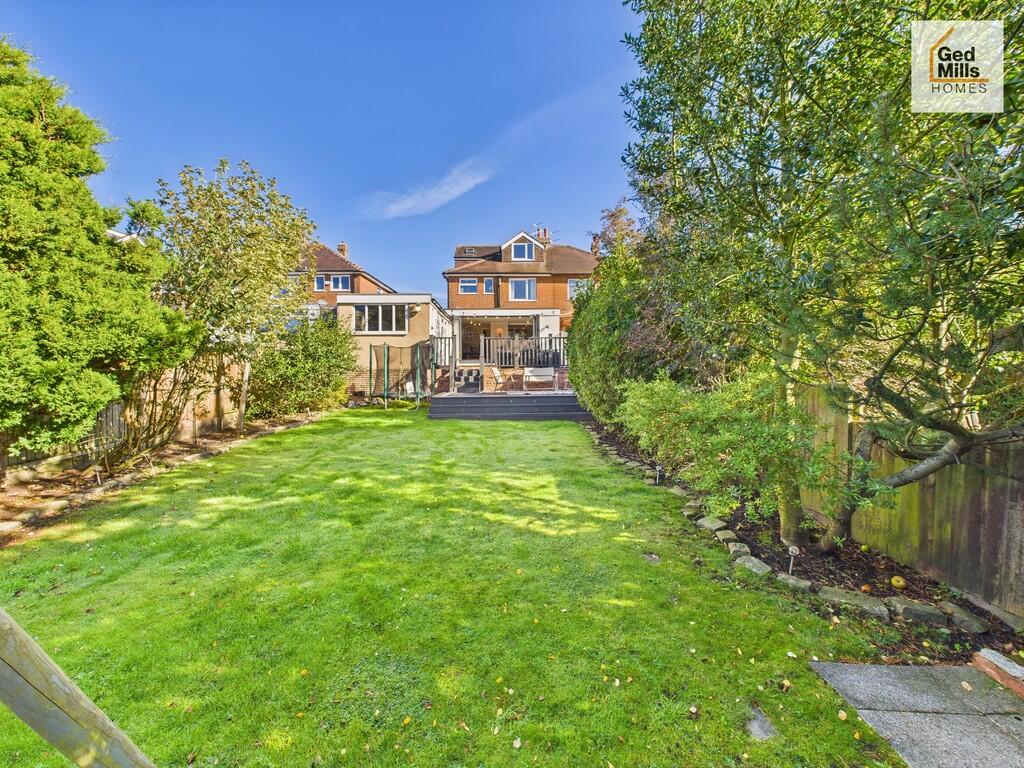 CAM04261G0-PR0095...