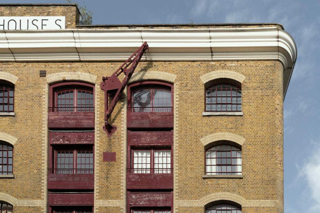 241587 - DUNDEE-WHARF-52.jpg