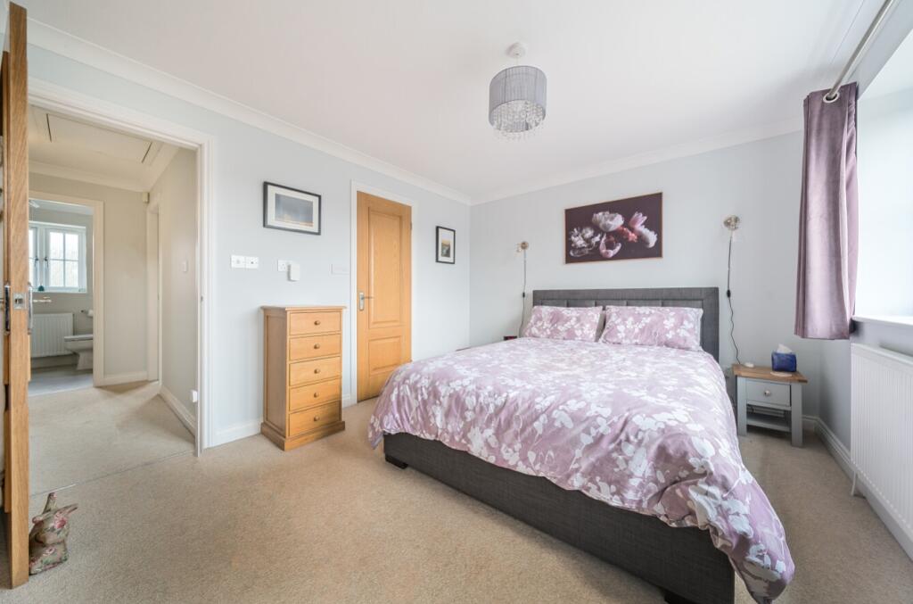 -6842eb09b62f8-l-1303415-27-684052eb12c8d-ARW