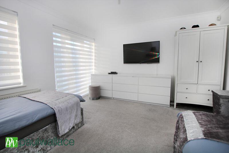 Lounge/ Bedroom Five