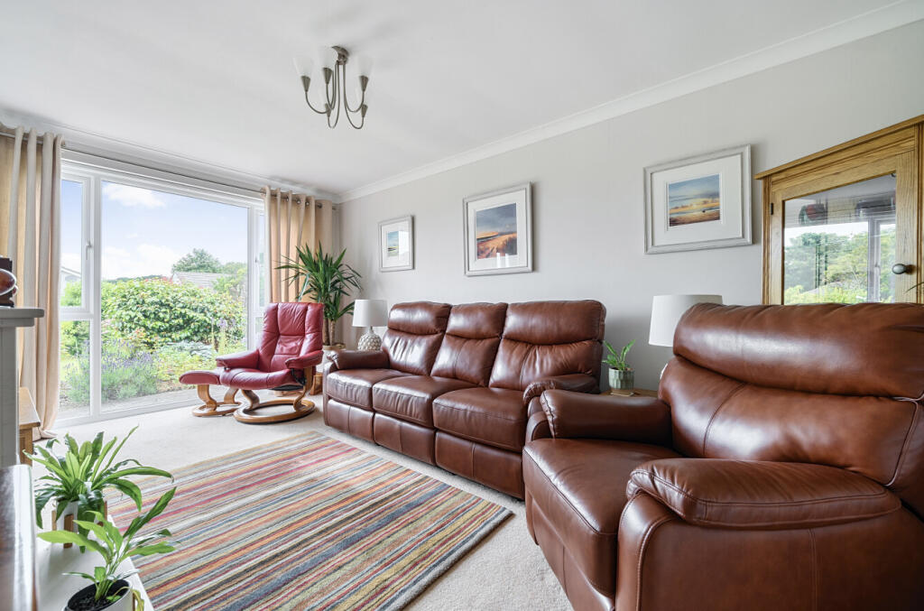 1306387-10-684835...