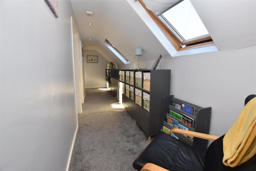First Floor Landing Area.JPG