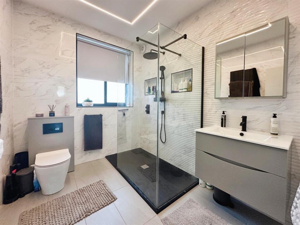 fb6dc06c-image_picker_60332F39-D745-4D3F-BBB9-652A