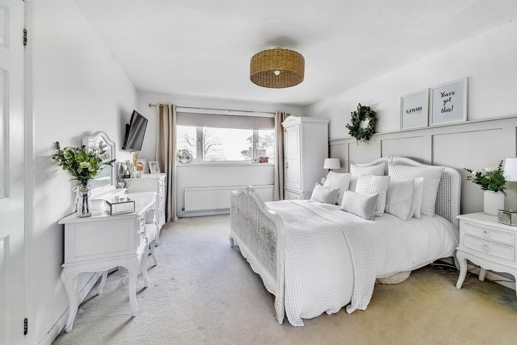 Main bedroom