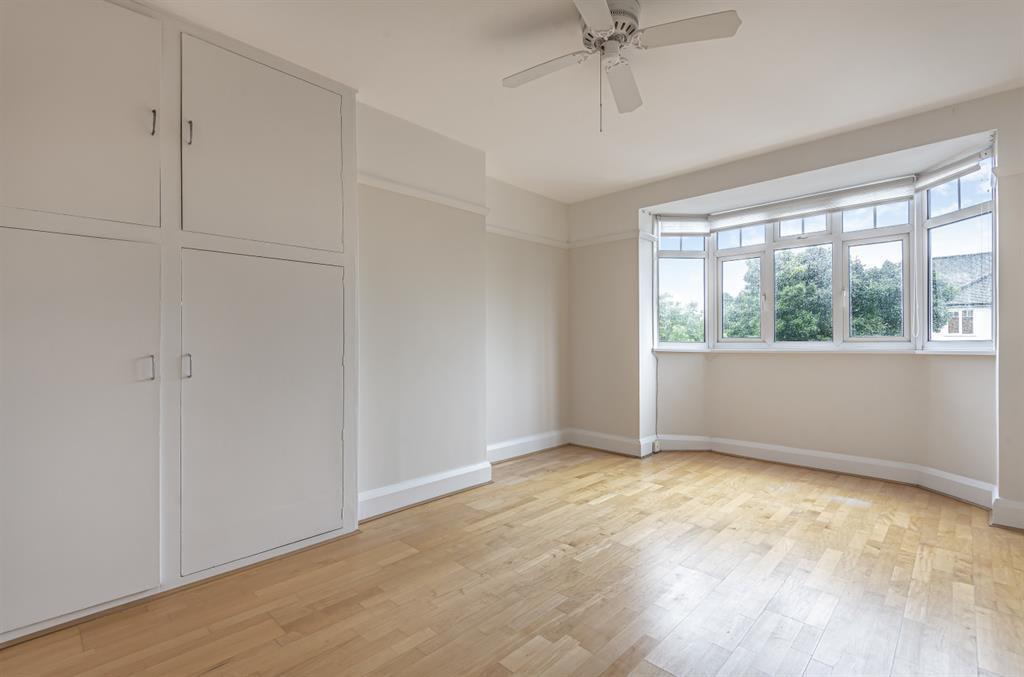 Bedroom 1 - Master Bedroom