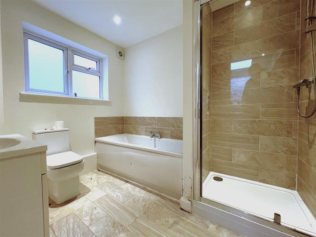 bathroom new.jpg