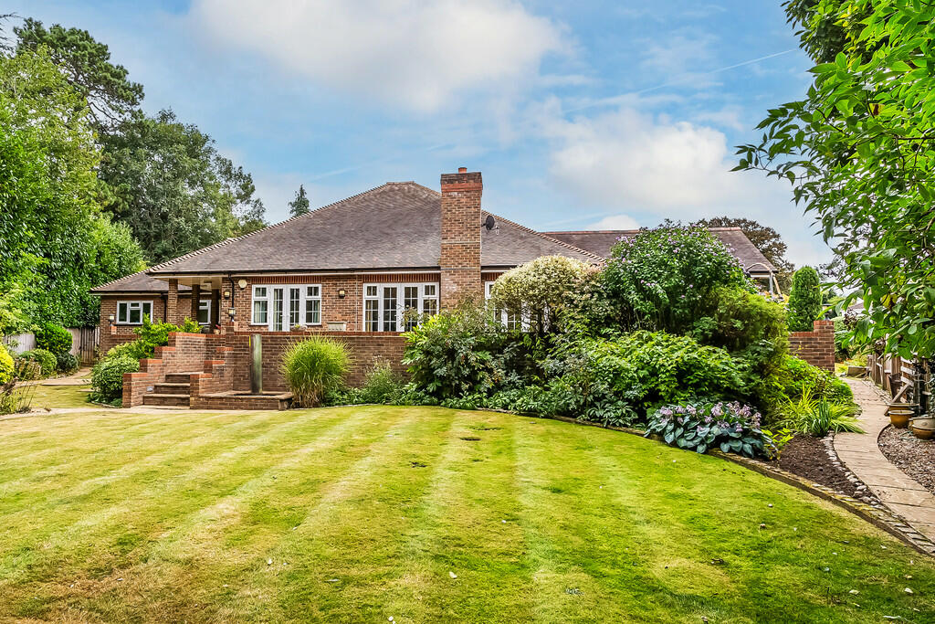 8a-Beechcroft-28