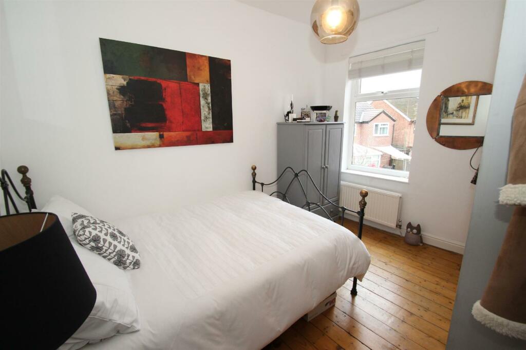 Bedroom 2 Aspect 2