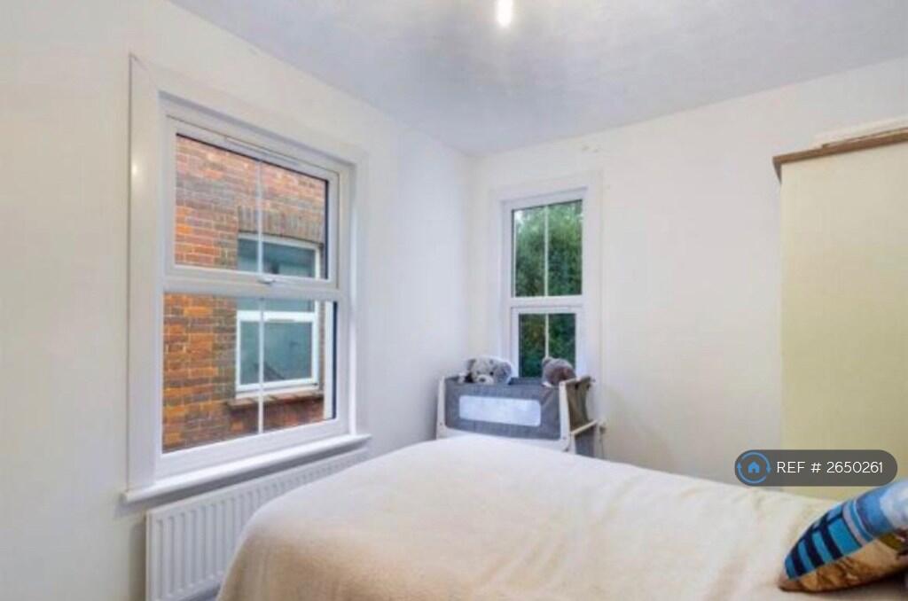 2nd Bedroom