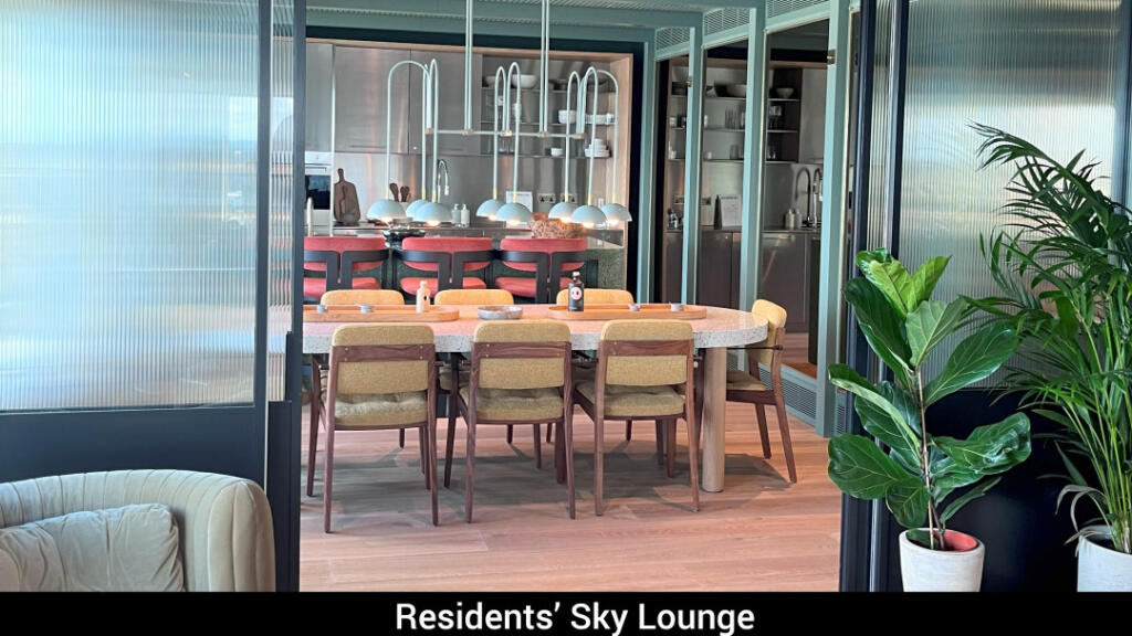 Residents' 16th Floor Sky Lounge