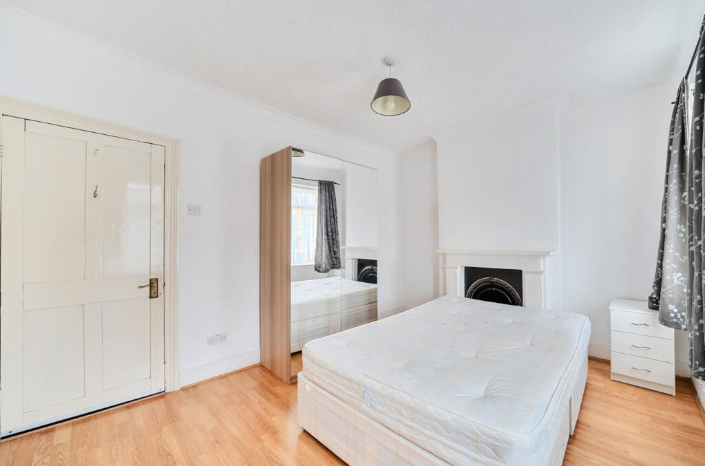 1358572-14-68d471...