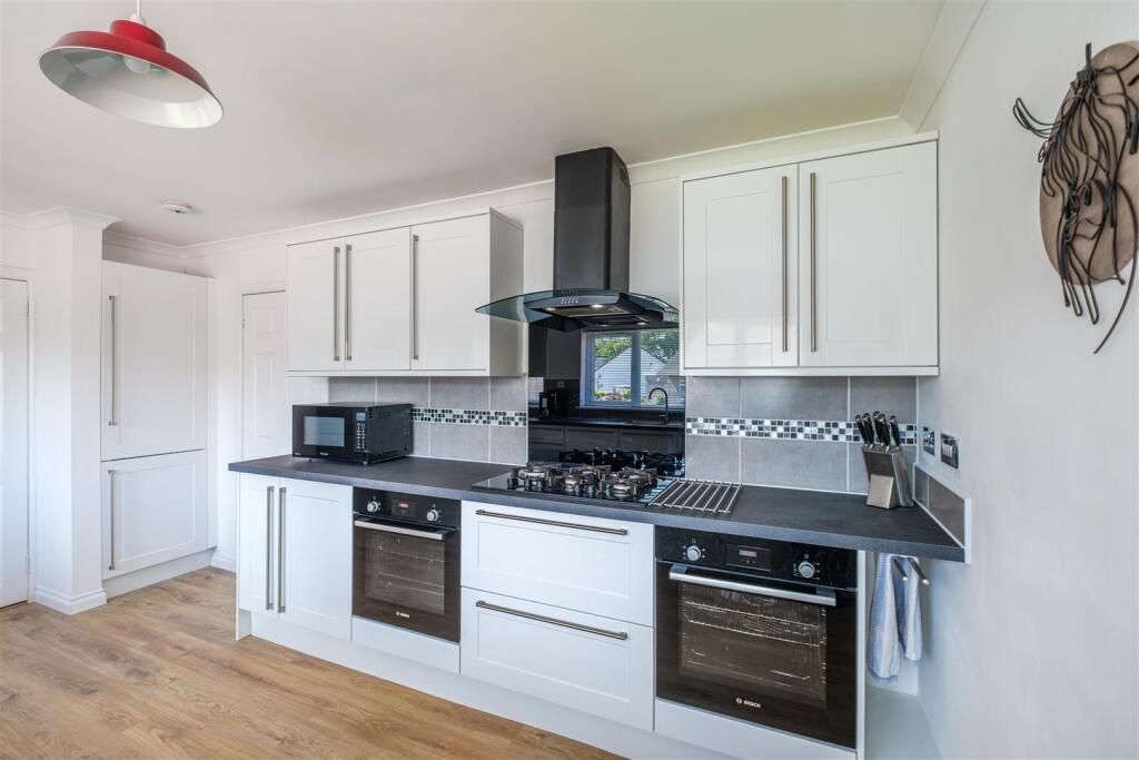 Dunavon Crescent-20.jpg