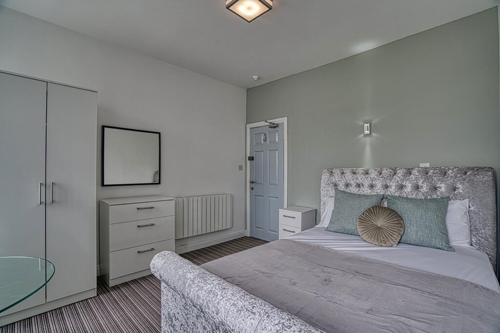 Room 10