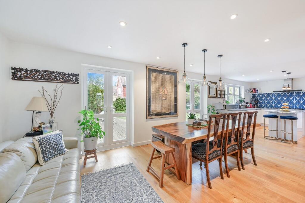 ELMWOOD DRIVEWAY (10).jpg