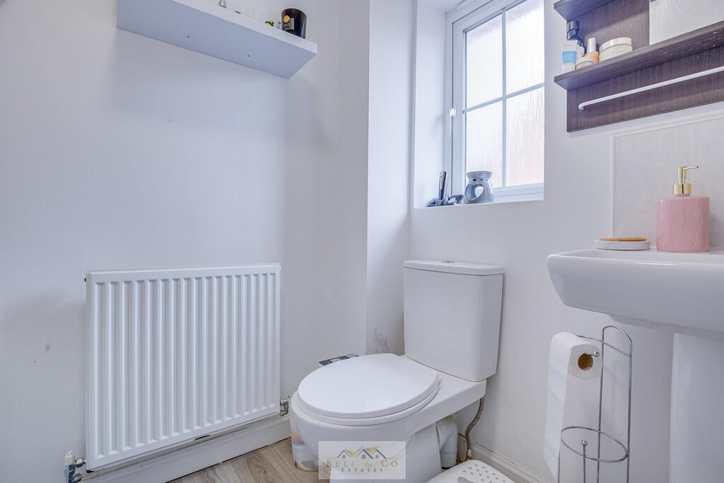 Bathroom 1.1