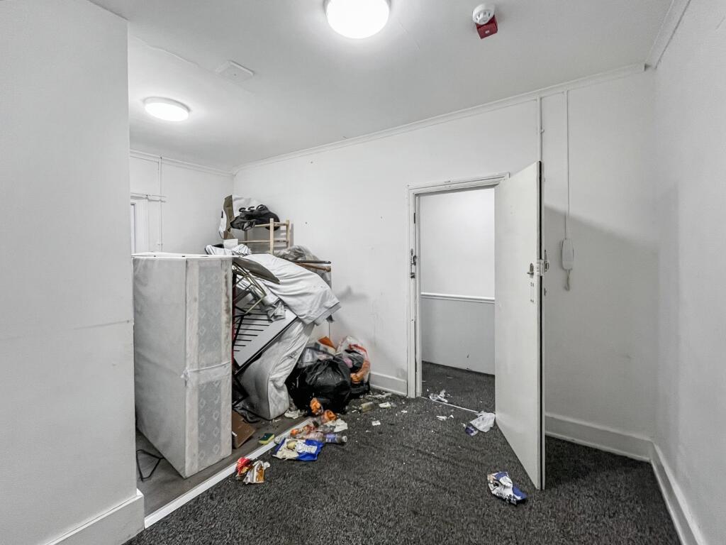 304A High Street, Sutton, Surrey, SM1 1PQ