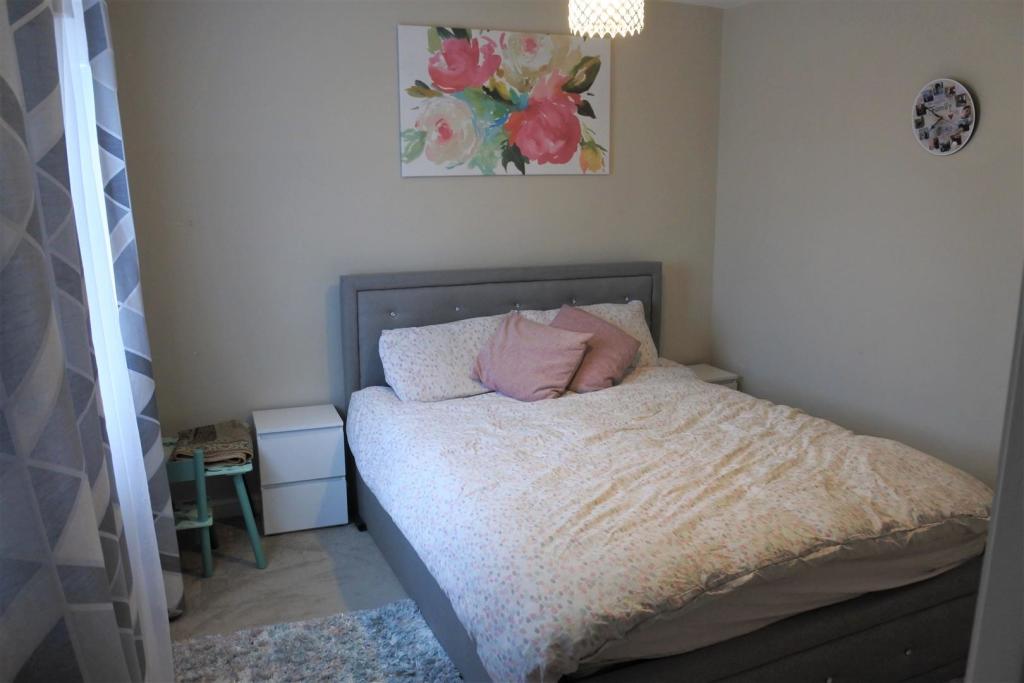 Master Bedroom 2.JPG
