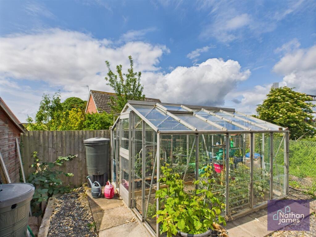 Secret veggy patch with Greenhouse