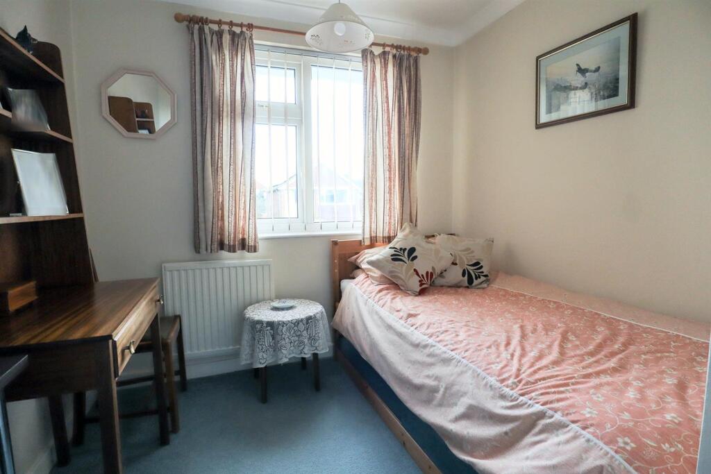 Bedroom 3.jpg