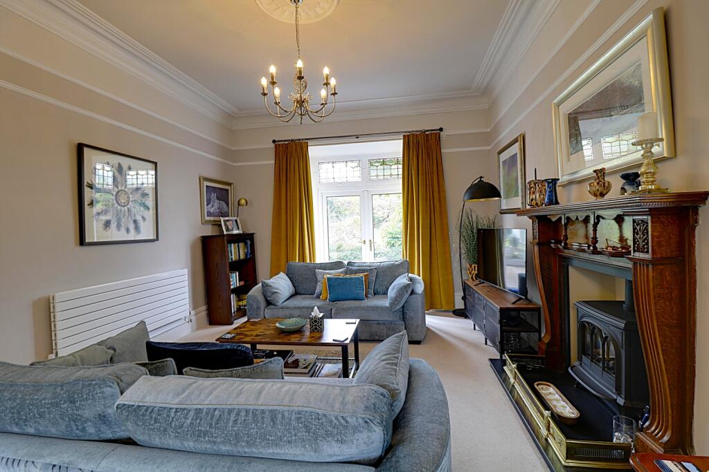 Living Room b