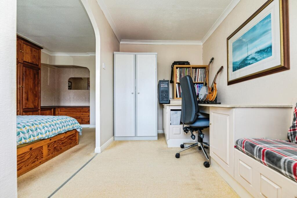 pbox-bedroom-319036.jpg