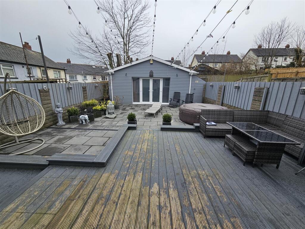 Garden Room