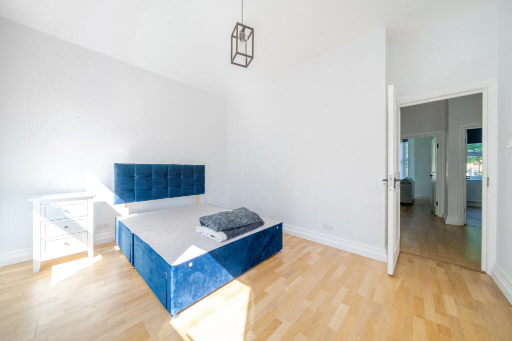 4-681dced52a869-1...