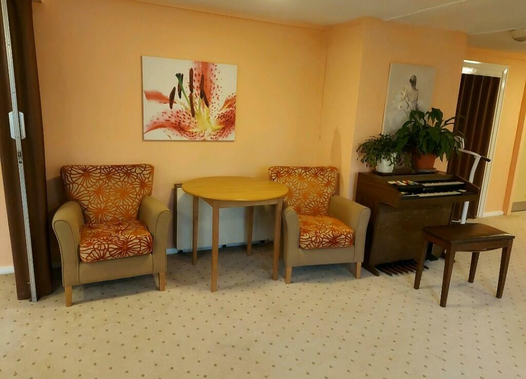 Communal Lounge