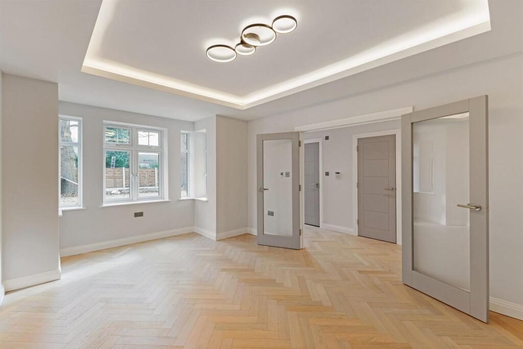 87516_Birchwood House  (4)_low.jpg