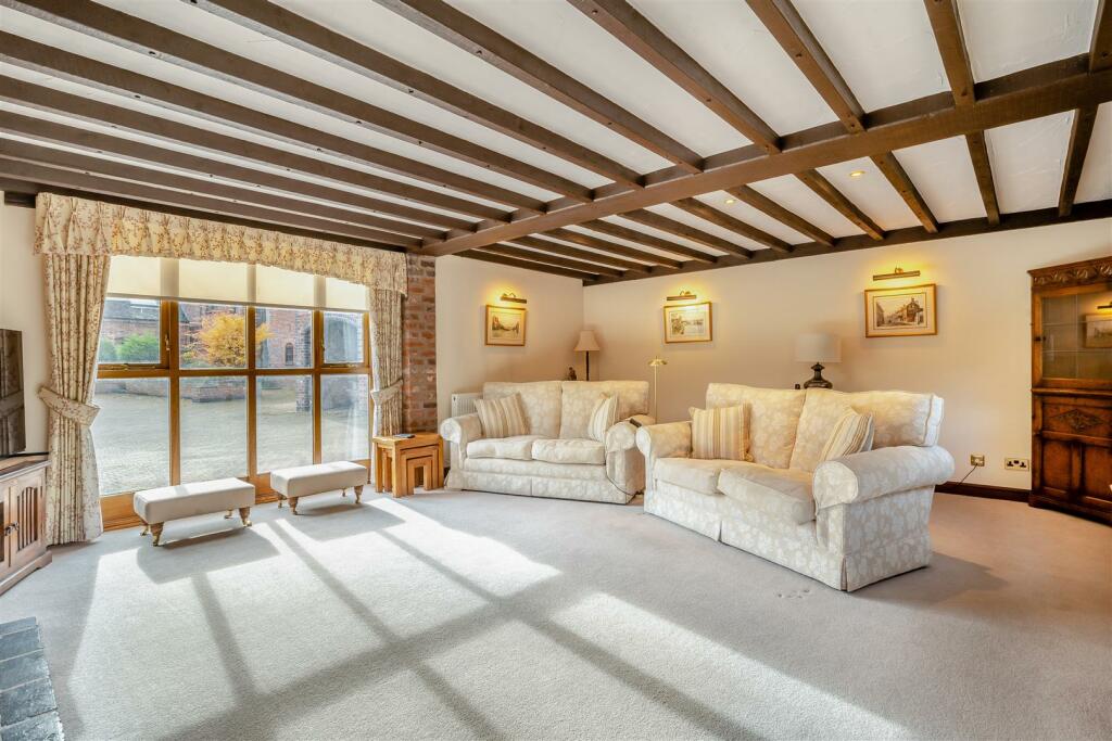 Drawing Room (2).jpg