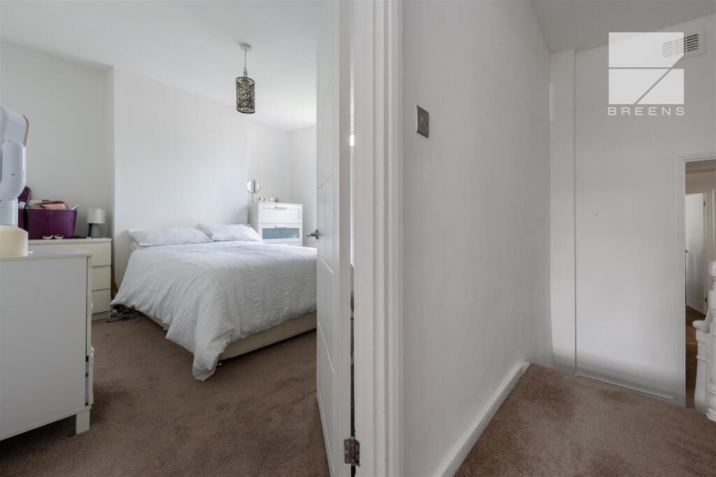 74b Wallwood Road_0007.jpg