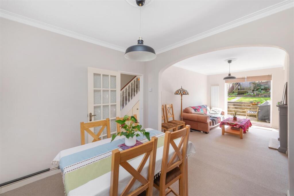 Henty Walk Hi-14.jpg