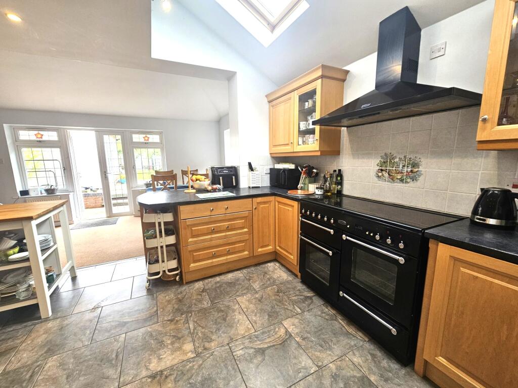 Living kitchen diner