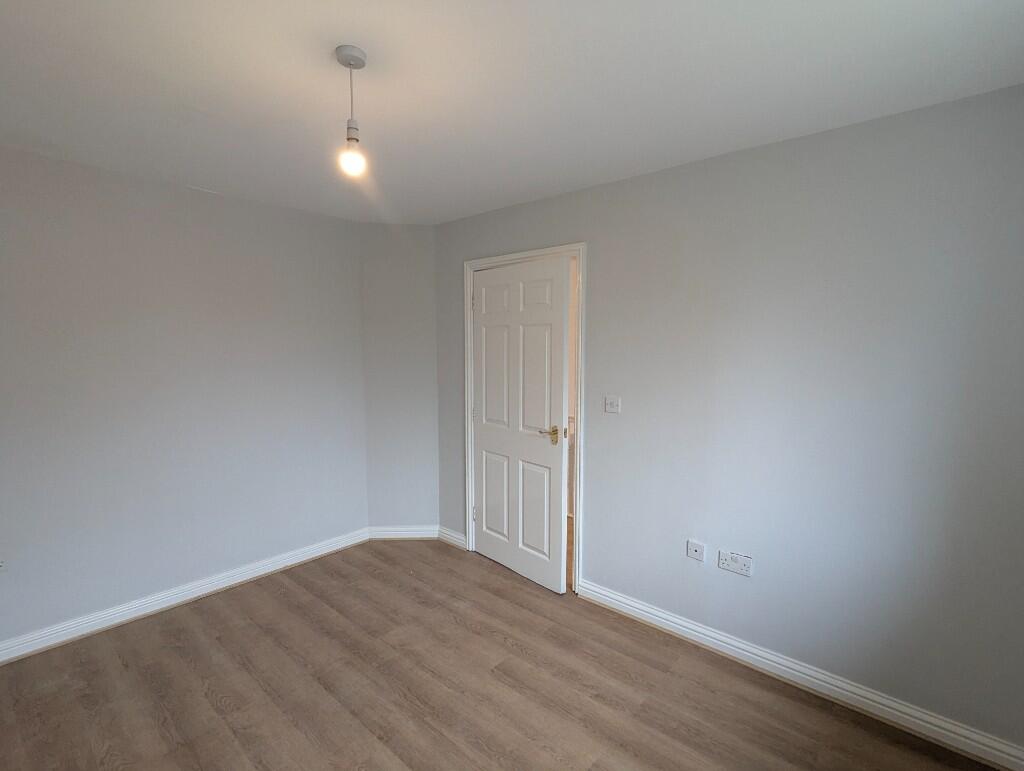 4 bedroom 3 bathroom