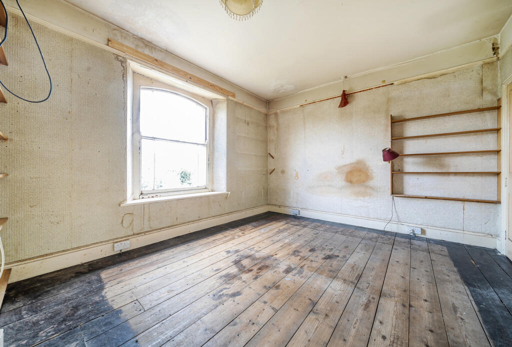 1331799-10-68922d...