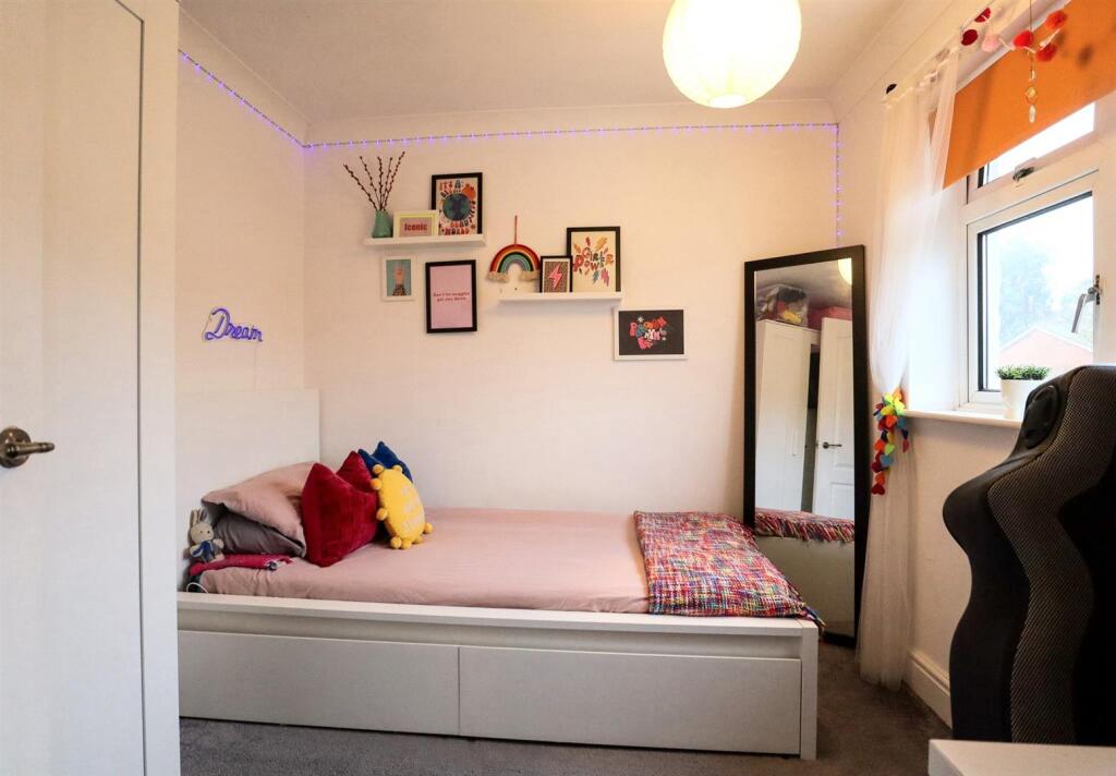 Bedroom 3.jpg