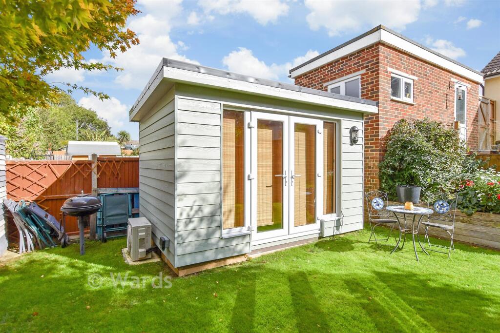 Workshop/Outbuildings