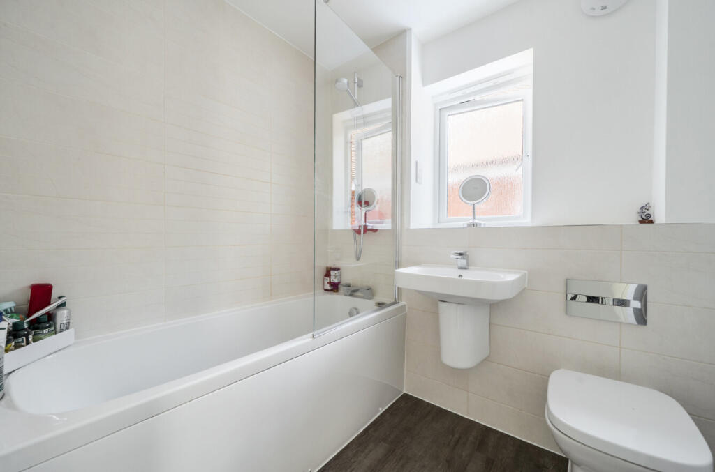 1-1312242-1-6858f...