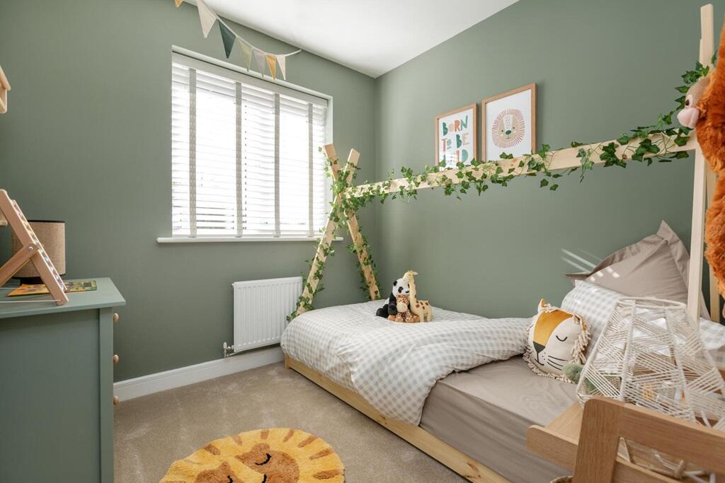 The perfect bedroom for your little one or your own home office
