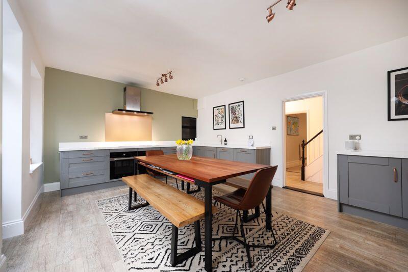 Kitchen dining room
