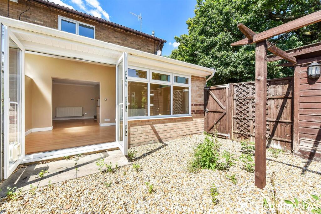 Ph24_6082661 - Copy.jpg