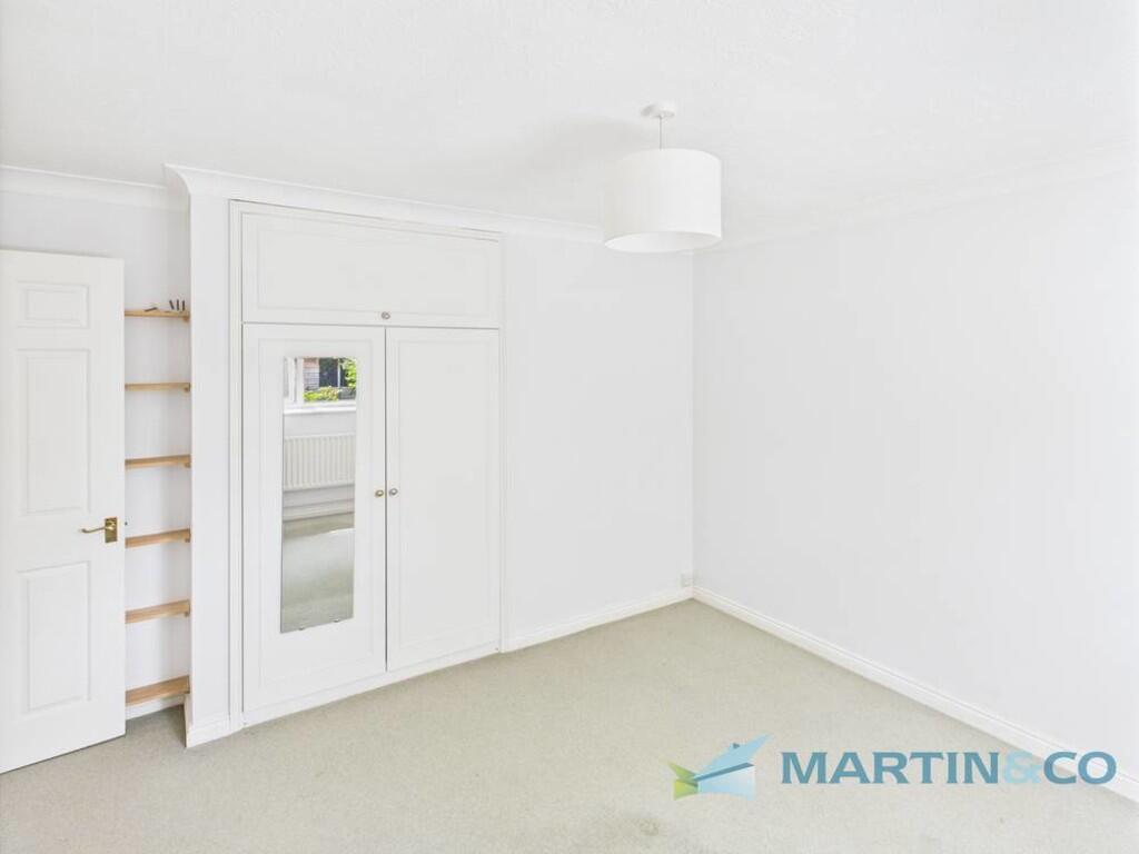 CAM02145G0-PR0068...