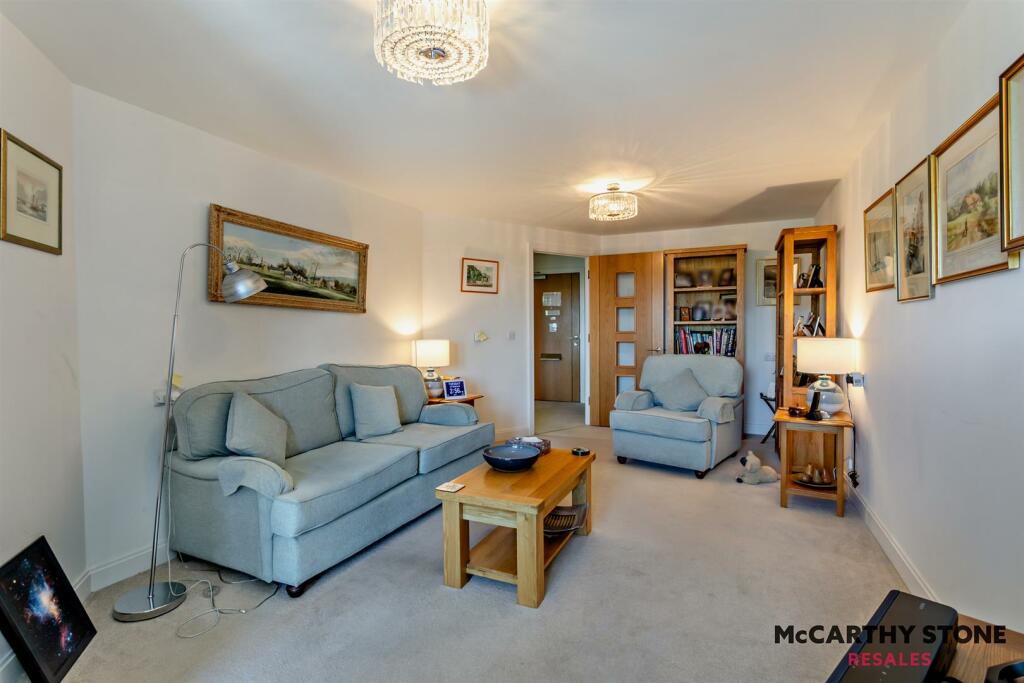 8612511-interior05-800.jpg
