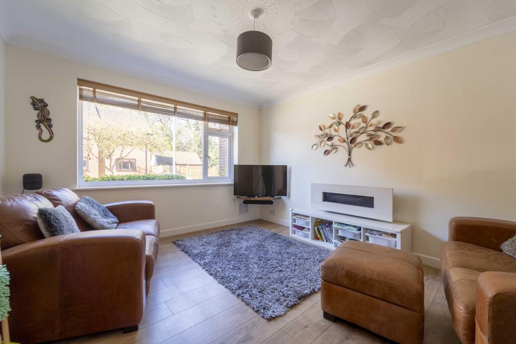 Wentworth Drive Image - By Ben Parker-6.jpg