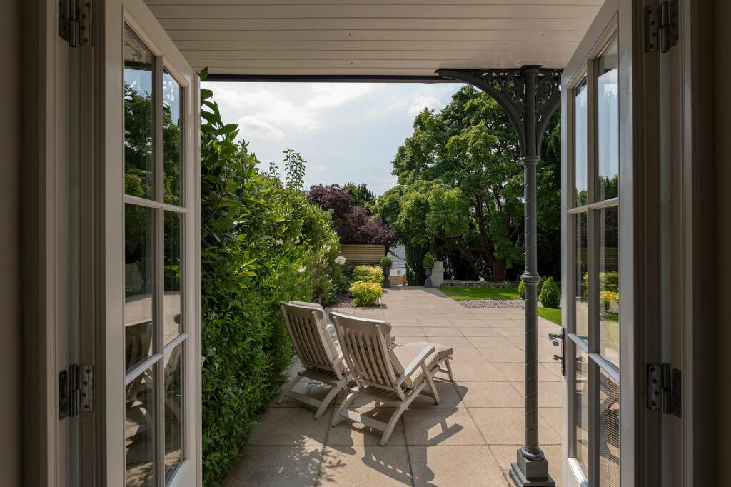 Hill House_ Garden
