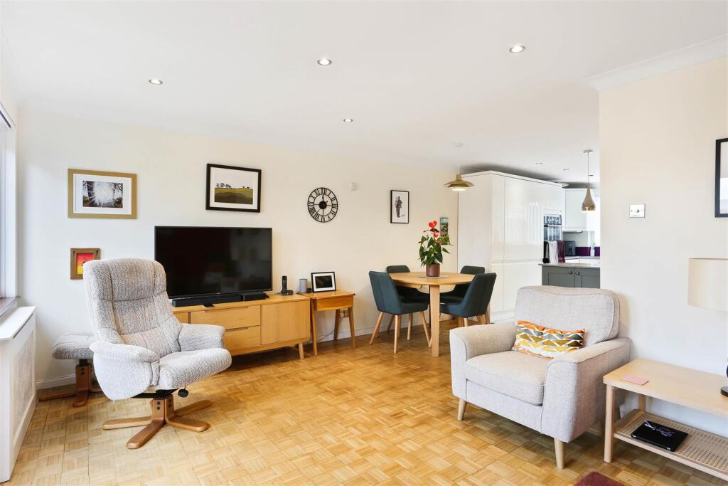 1420764183 -  12.jpg